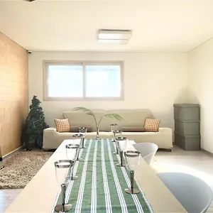 Koin Airport Guest house