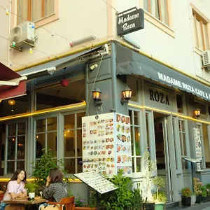 Madame Roza Hotel